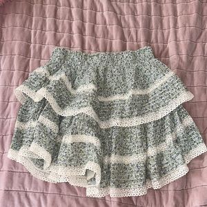 Mini aerie skirt. Barely worn.